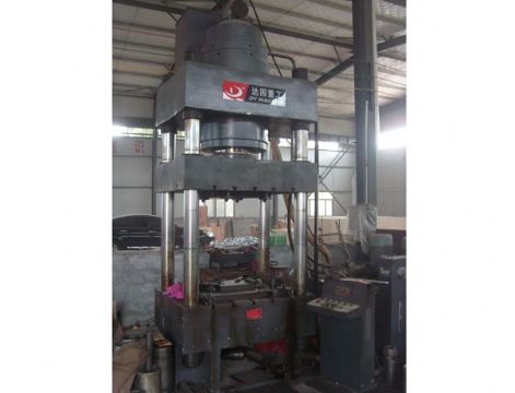 點擊查看詳細(xì)信息<br>標(biāo)題：Hydraulic press -500 閱讀次數(shù)：1711